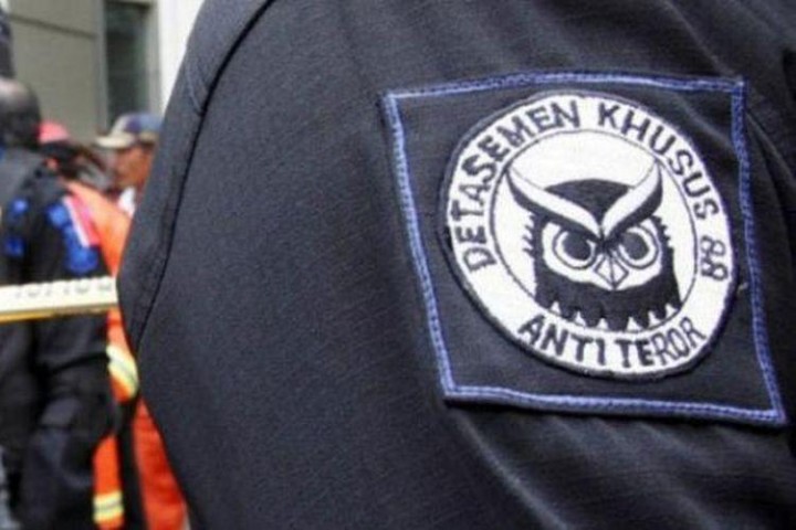 Densus 88 Tangkap Suami Istri di Madura, Salah Satunya Dokter Gigi  