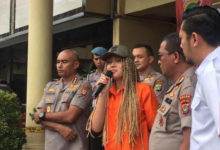 Minta Maaf Terjerat Narkoba, Lucinta Luna Siap Tebus Dosa 