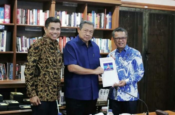 Batal Gandeng Rizal, Syaharie Jaang-Awang Ferdian Maju Pilgub Kaltim
