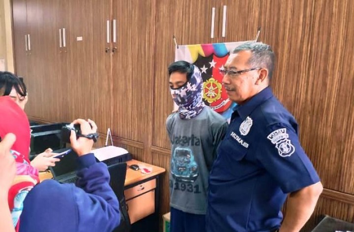 Calon Istri Erik Kaget, Pernikahan Terancam Batal
