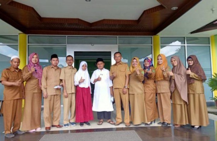 Disdik Kutim Lepas Peserta Lomba Pentas Seni Nasional 