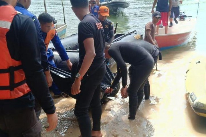 Remaja yang Hilang usai Melompat dari Jembatan Ditemukan Tewas di Dasar Sungai  