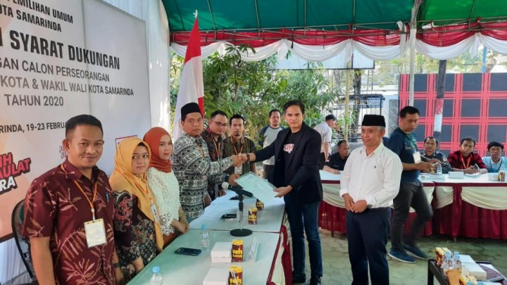 KPU Samarinda Terima Dukungan Bakal Paslon Independen Parawansa - Markus