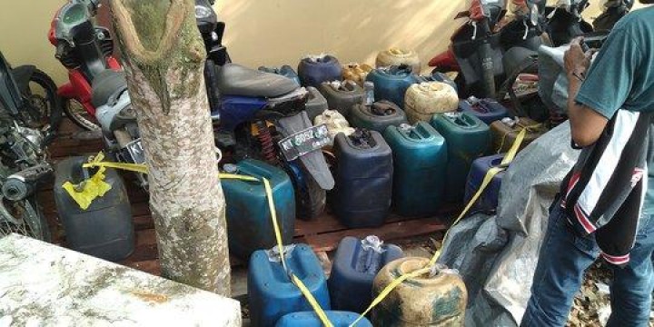 Simpan 2 Ton Solar, Penimbun di Samarinda Dibekuk
