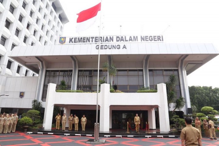 Kemendagri Hentikan Sementara Pelayanan Terhadap Pemprov Kaltim