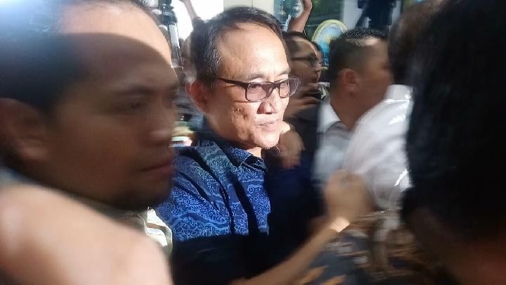 Tes Urine RSKO Negatif, Pemeriksaan Andi Arief Mengacu Hasil Pertama  