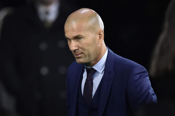 Demi Los Galacticos Jilid III, Zidane Siap Jual Anak Sendiri 