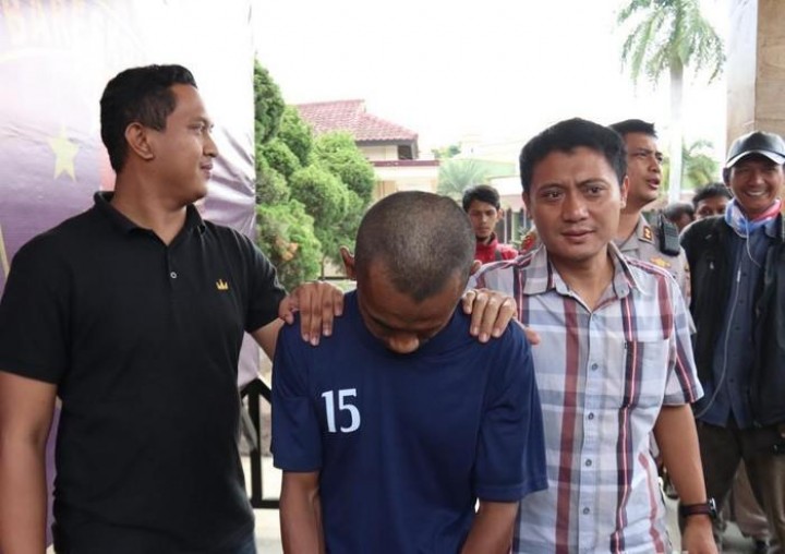 Siasat Udin Cabuli ABG: Nyamar Jadi Wanita-Ancam Sebar Foto Bugil 