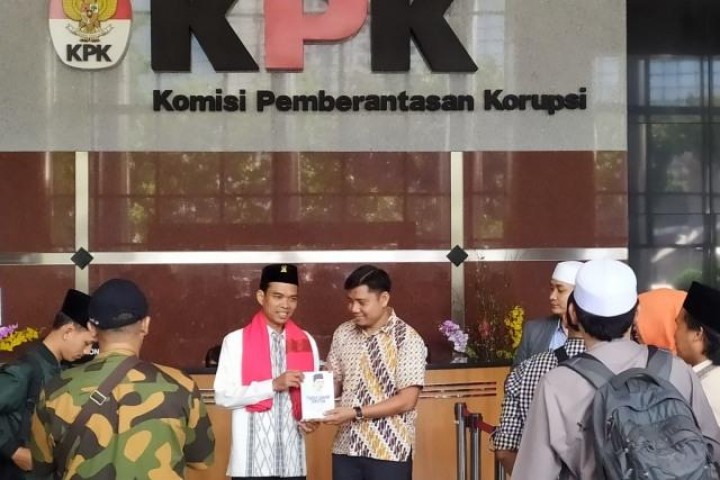 Sebut Catur dan Dadu Haram, Begini Penjelasan UAS