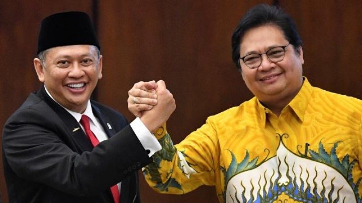 Golkar Memanas, Airlangga Dinilai Diuntungkan karena Menteri Jokowi
