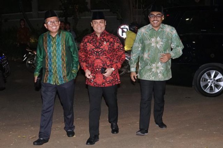 PDIP: Jokowi Wajib Dijaga 5 Tahun, Tak Boleh Dijatuhkan karena Politik