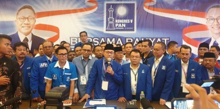 Gaya Politik Zig Zag Zulkifli Hasan dan Arah Koalisi PAN