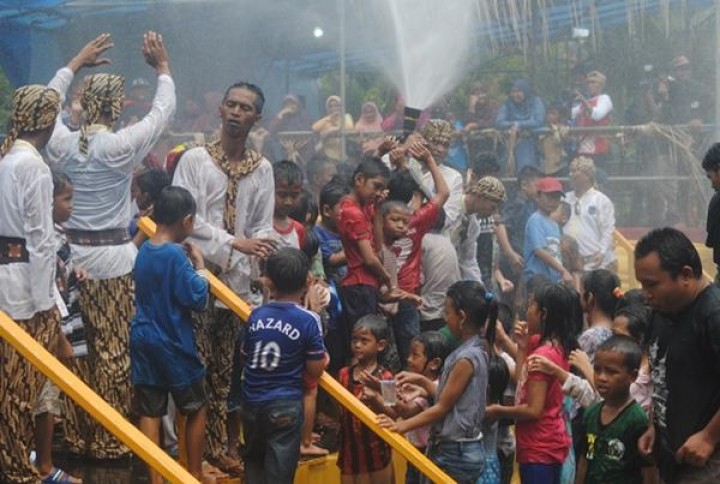 Erau Pelas Benua dan Pesta Laut Bakal Diatur Perda