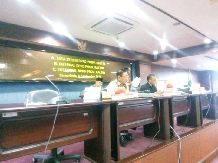 Mahasiswa Widyagama Melakukan Audensi dengan DPRD Kaltim