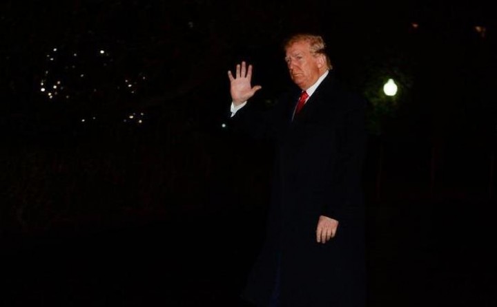 Donald Trump Resmi Dimakzulkan DPR AS