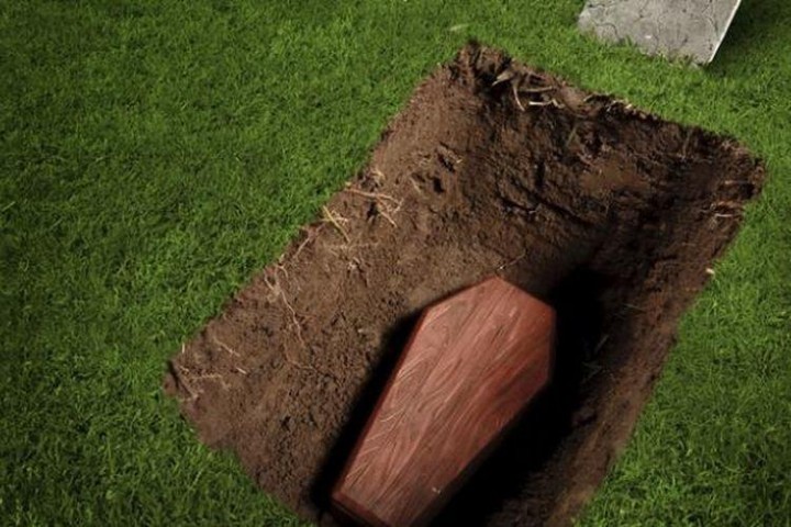 Nasir Nekat Bongkar Makam dan Bawa Pulang Jasad Ibu, Ini yang Dialaminya