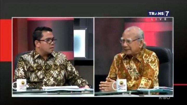 Tunjuk-tunjuk & Sebut Emil Salim Sesat, Ini Penjelasan Arteria Dahlan