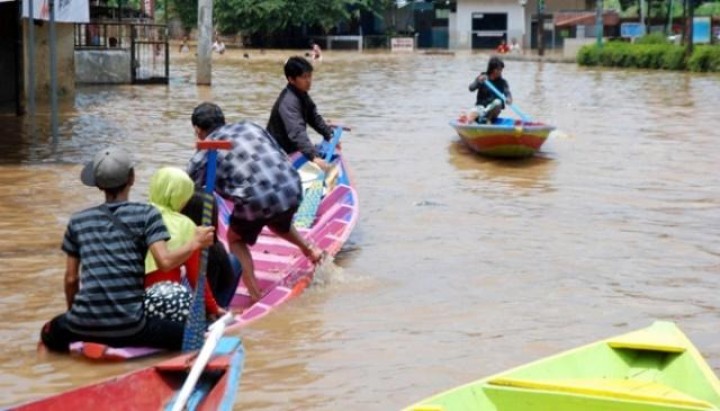 Ada Berkah Dibalik Banjir Kutai Barat