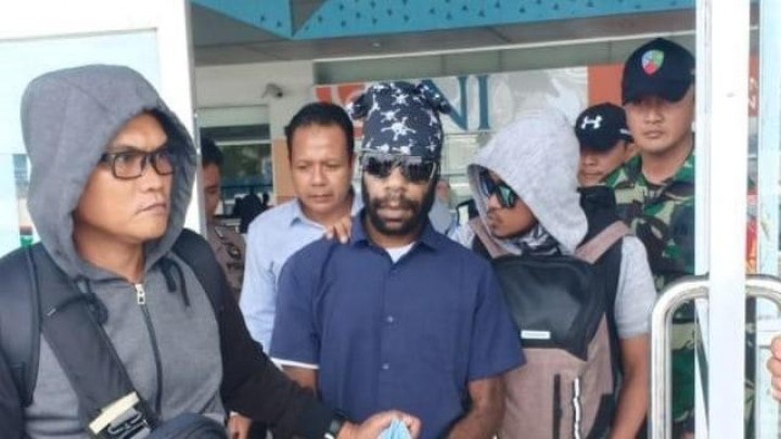 Gembong KKB Eris Murib Dipindahkan dari Mako Polda Papua ke Kaltim