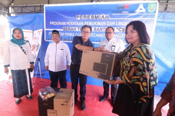 Dapat Bantuan Komputer, SMPN 1 Sangatta Optimis Gelar UNBK Mandiri 