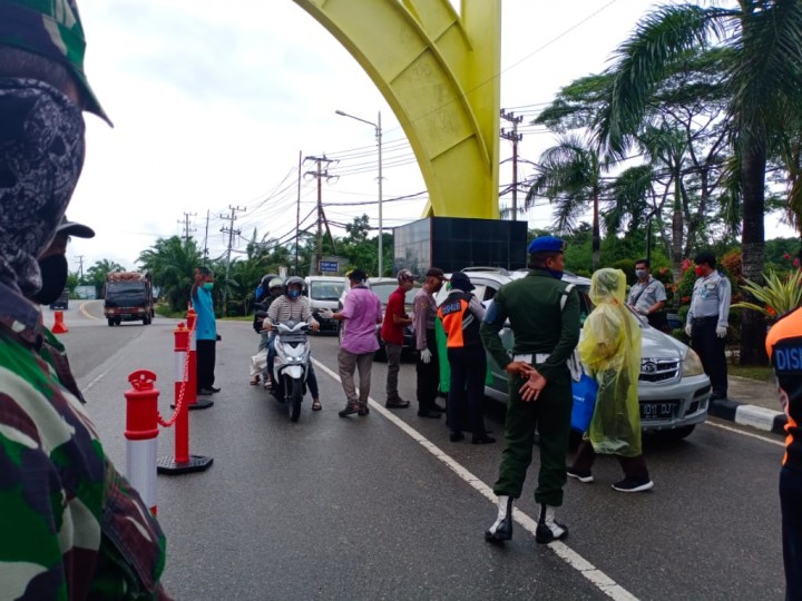 Hingga Sore Petugas Telah Periksa 76 Kendaraan, Ada dari Jakarta dan Jawa Timur