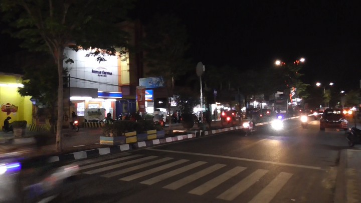 Kapolres Ancam Bubar Paksa Warga Kongkow di Kedai