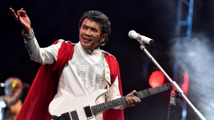 Kisah Rhoma Irama Gagal Tur Bareng Rolling Stones Gara-gara Rezim Orde Baru