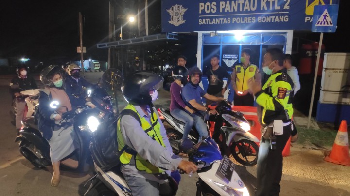 Lalu Lintas Dalam Kota Mulai Dibatasi, Karyawan Pulang Kerja Bebas Melintas 