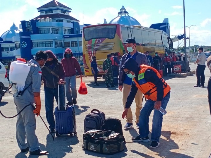 Masuk Rig Attaka, 53 Karyawan Pertamina Diperiksa di Pelabuhan Lok Tuan