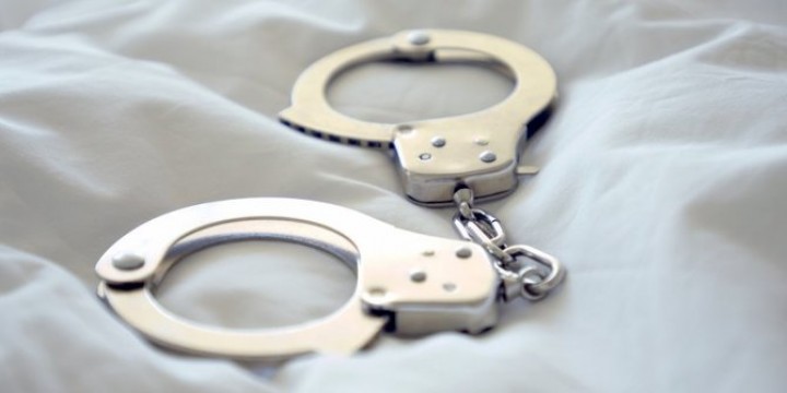 Polisi Tangkap Pelaku Penyelundupan 7 Truk Bahan Nuklir