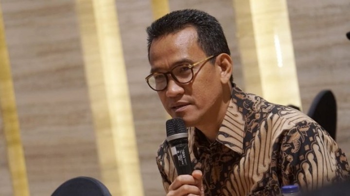 Refly Harun: Pemerintah Hindari Lockdown karena Tak Ingin Tanggung Hidup Rakyat