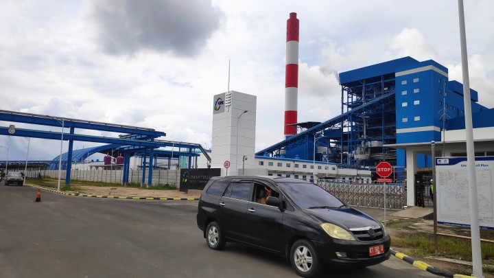 Dewan Minta PLTU Teluk Kadere Pasangi Penerangan Jalan di 3 RT
