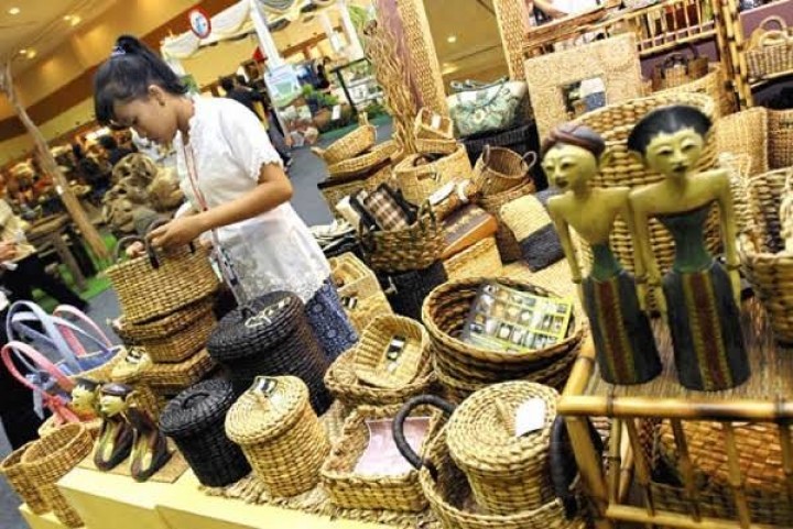 Saat Pandemi Usaha UMKM Paling Tepat Didukung Pemerintah, Bukan Industri Padat Modal