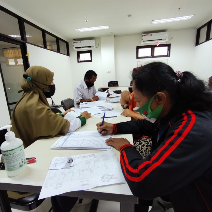 Baznas Bontang Beri Bantuan Rp 335 Juta ke Korban Kebakaran Pasar Citra Mas Loktuan