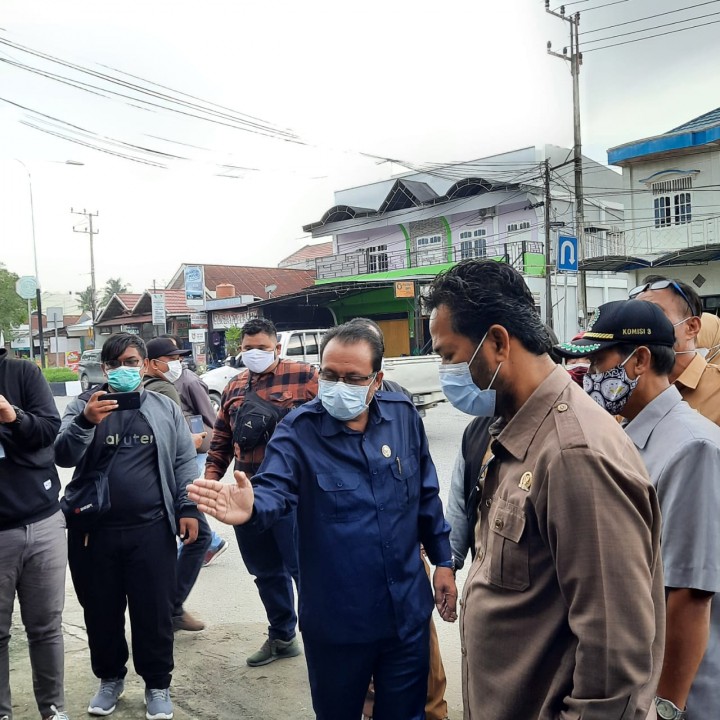 Dewan Minta Pemkot Segera Perbaiki Parit yang 10 Tahun Tersumbat di Bontang Baru