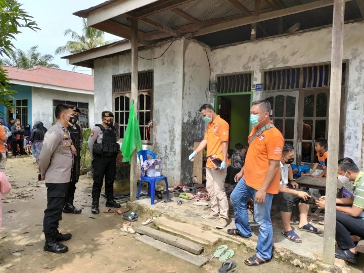 Breaking News ! Mayat Pria Ditemukan Mengambang di Bontang Lestari