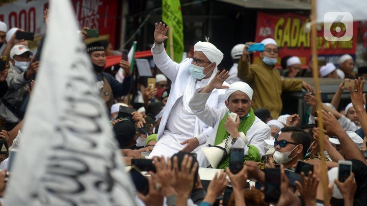 Rizieq Shihab Dkk Divonis 8 Bulan Penjara terkait Pelanggaran Prokes di Petamburan