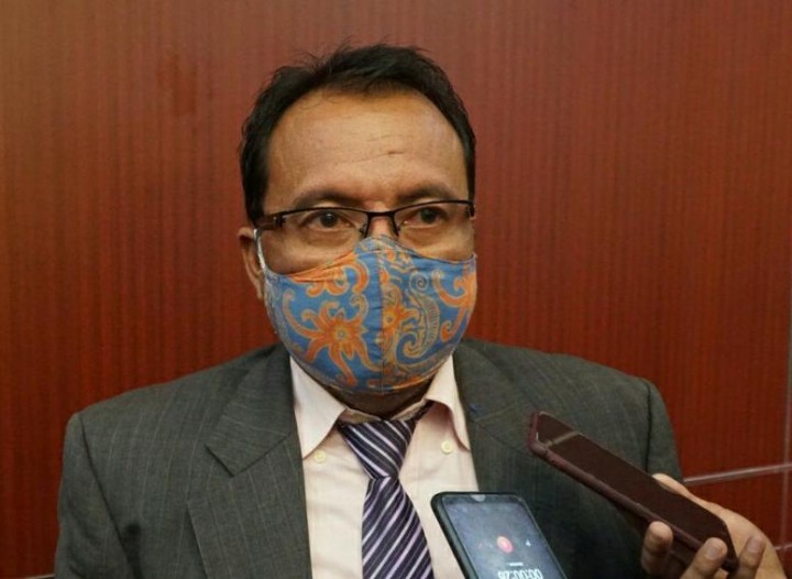 Abdul Samad Minta Pemkot Cabut Larangan Iklan Rokok 