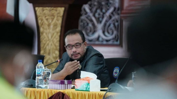 Abdul Samad Sesalkan Santunan Kematian Dihentikan