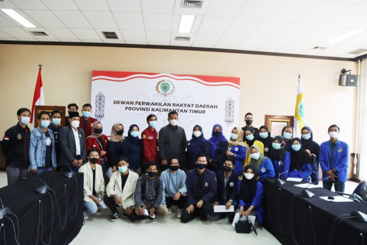 DPRD Kaltim Terima Audensi Buruh dan Mahasiswa