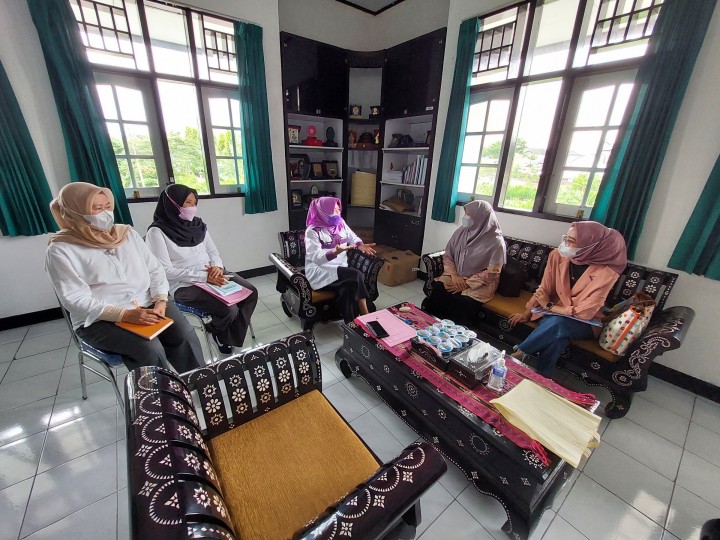 Gali Referensi Penerepan Regulasi Ketahan Keluarga, Pansus ke NTB