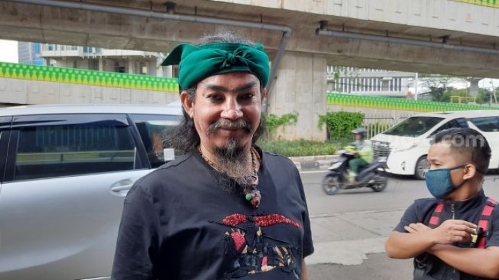 Dikepung 300 Orang Pakai Parang, Master Limbad Islamkan Puluhan Orang dalam 3 Jam