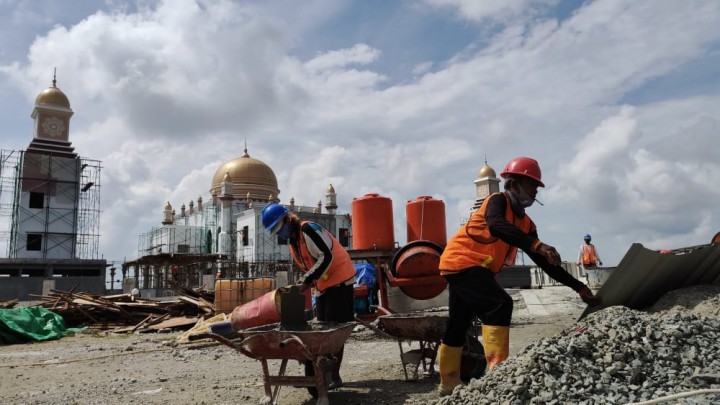 Masjid Terapung Loktuan Bakal di Resmikan Januari 2022