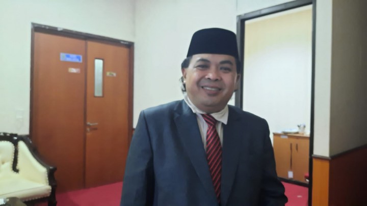 Momen Hari Guru Nasional, Agus Haris Minta Insentif Guru Swasta Dinaikkan
