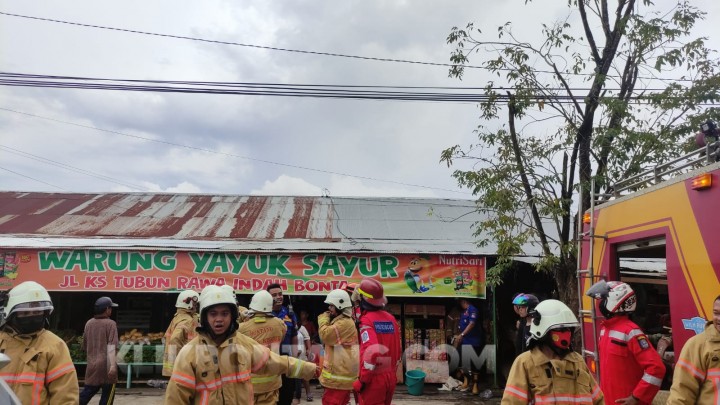 Gudang Toko di Rawa Indah Nyaris Terbakar