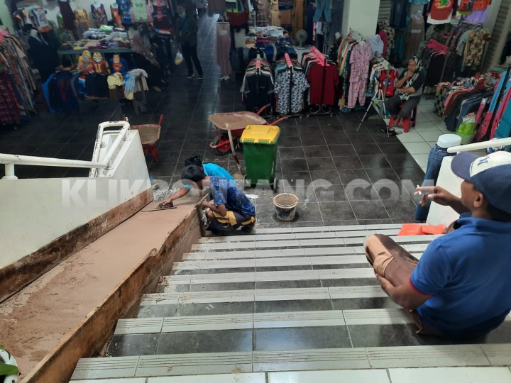 Pasar Rawa Indah Sediakan Jalur Khusus Difabel untuk Naik Turun Tangga