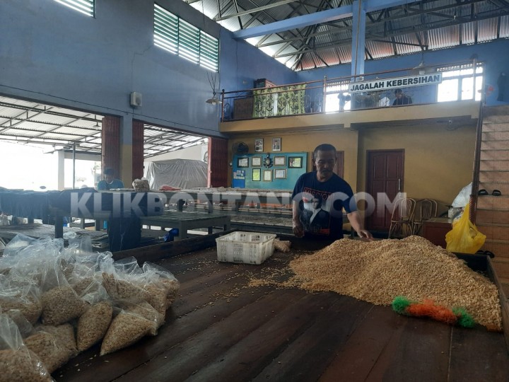 Susah Payah Merintis Bisnis Tahu Tempe; Sempat Numpang Tidur di Pabrik, Kini Beromzet Ratusan Juta