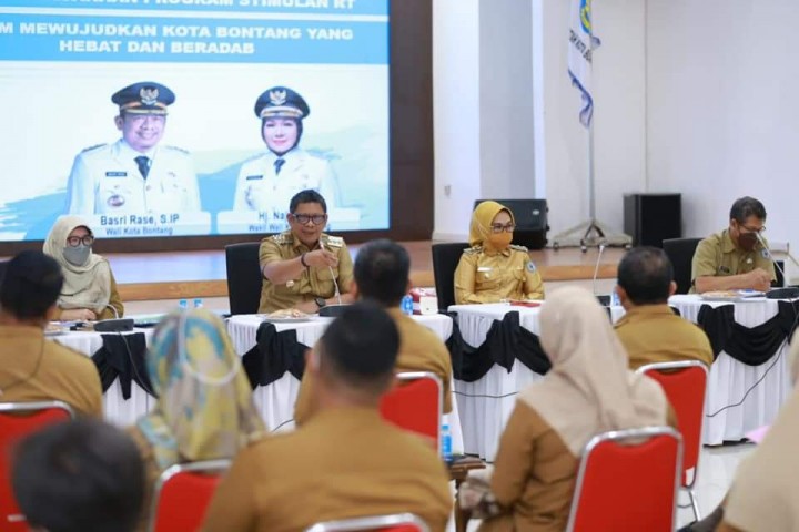 Wali Kota Bontang Sindir Pegawai yang Malas Hadiri Rapat