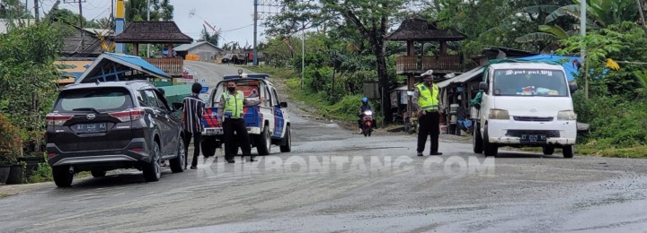 Banjir Besar di Sangatta, Pengendara dari Bontang dan Samarinda Diminta Putar Balik