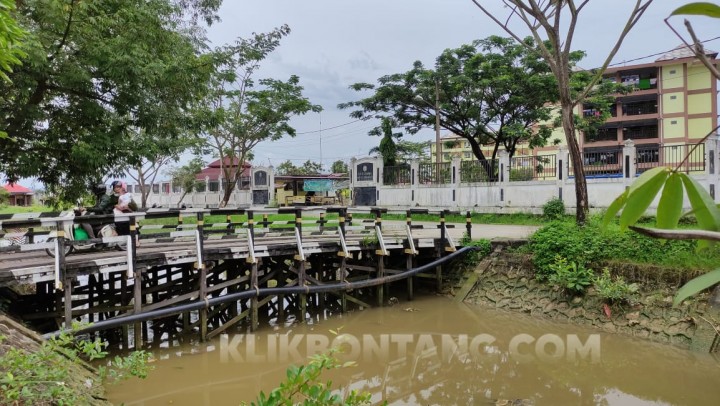 Jembatan Rp 4,6 Miliar Rusunawa Api-Api, Bisa Dilalui Tronton & Atasi Banjir